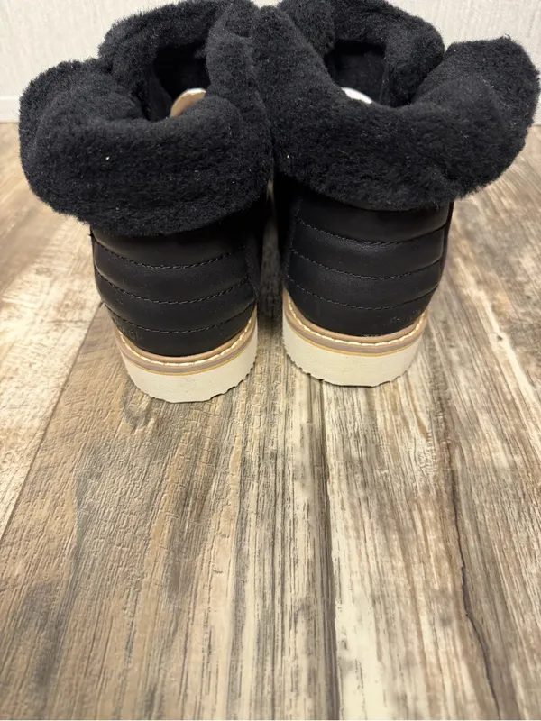Sanuk Black Ankle Boot with Brown Laces and Trim Size 7 - Image 11