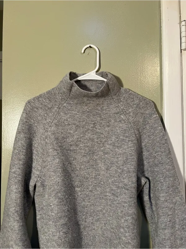 H&M Women's Sz Small Gray Melange Wool-Blend Mock-Turtleneck Sweater Wide Sleeve - Image 3