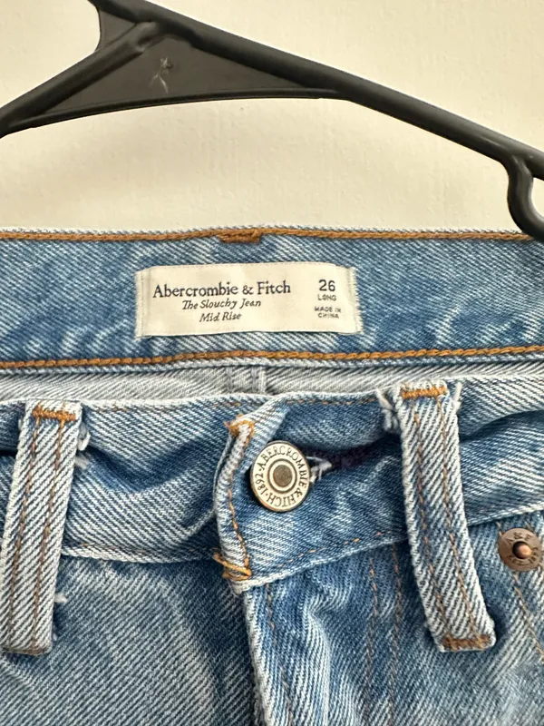 Abercrombie Jeans Size 26 LONG - Image 2