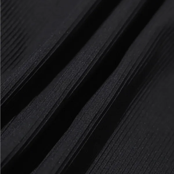Berlook Black Cutout One - Image 6