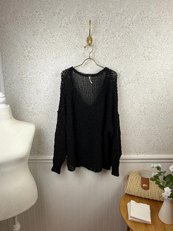 Free People Black Oversized Knit Sunday Shore Pullover - Size - Medium - Image 2