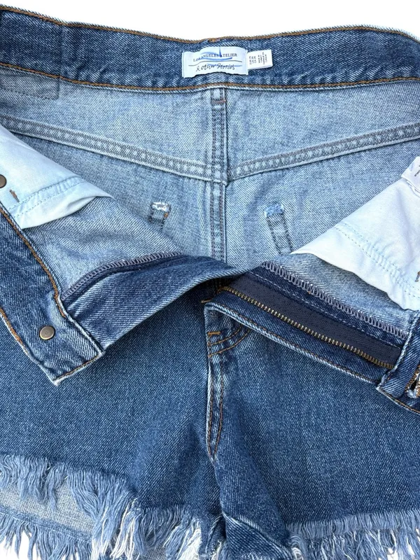 EUC Anthropologie & Other Stories Frayed Denim Shorts Size 29 - Image 2
