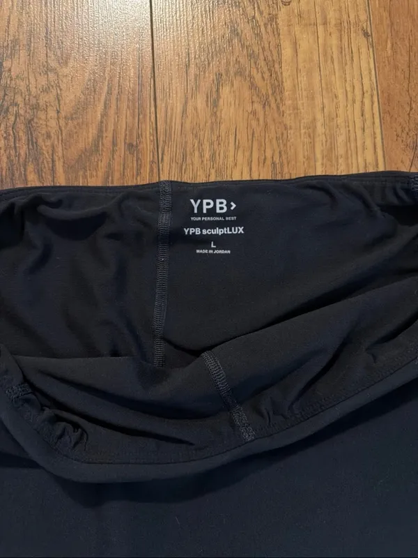 Abercrombie YPB Black Women's Athletic Skort Size L - Image 3