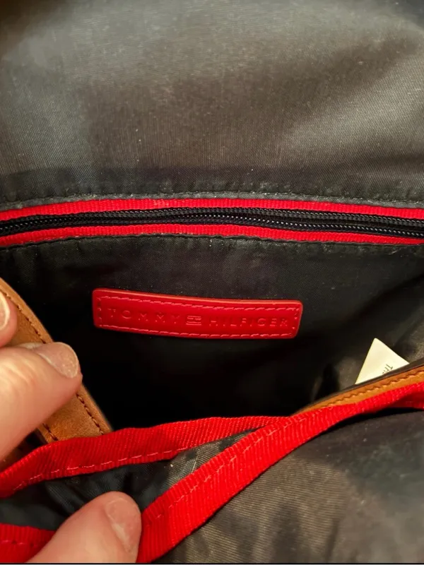 Tommy Hilfiger Cream and Tan Round Crossbody with Gold Logo - Image 2