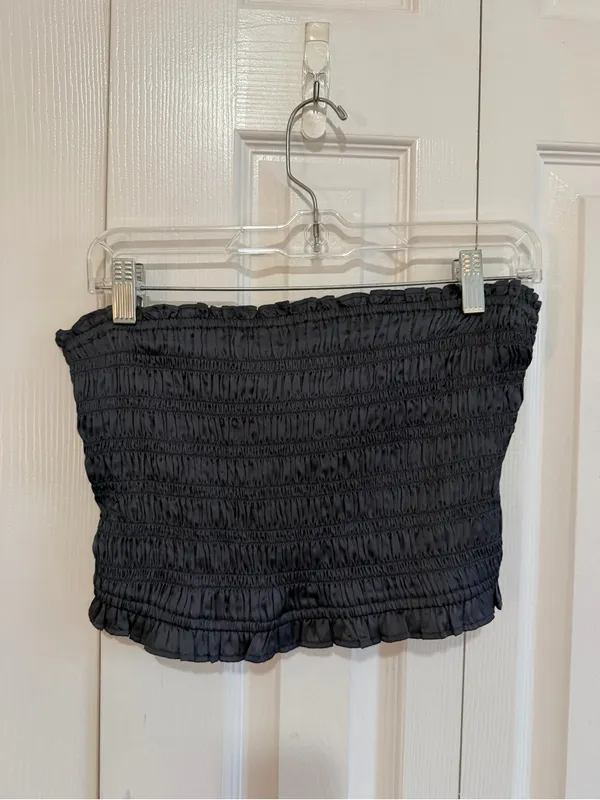 Free People Be Right Back Smocked Tube Top Black Size S NWT - Image 2