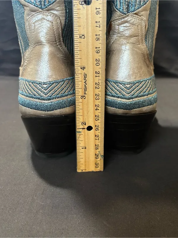 Old Gringo Women's 7.5B Metallic Silver Cowgirl Boots w/Geometric Blue Stitching - Image 6