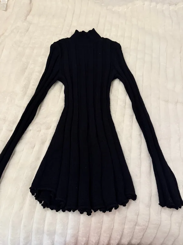 Free people sweater dress - Image 3