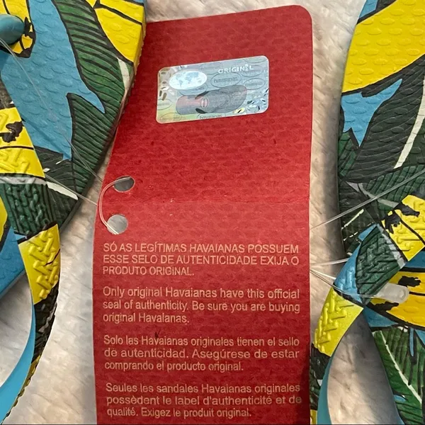 Havaianas with Banana Design - Image 11