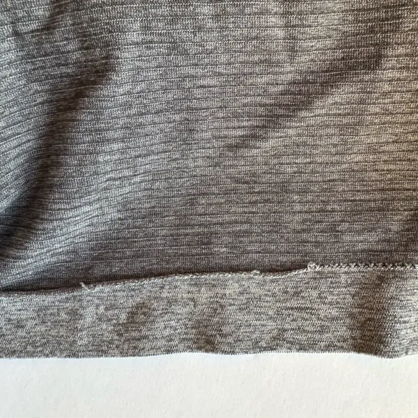 lululemon Swiftly Tech Light Gray Short Sleeve Tee‎ Women’s Sz 8 - Image 8