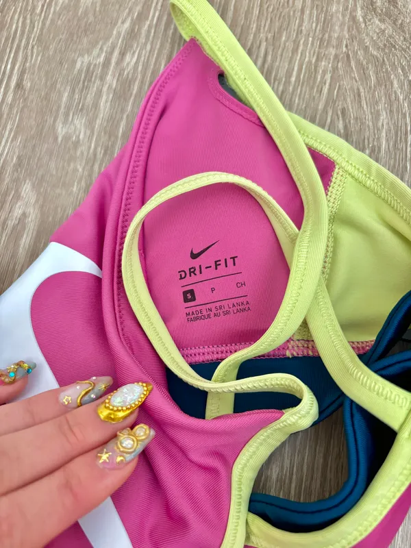 Nike sports bra - Image 3