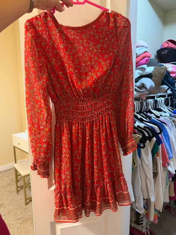 red dress - Image 4