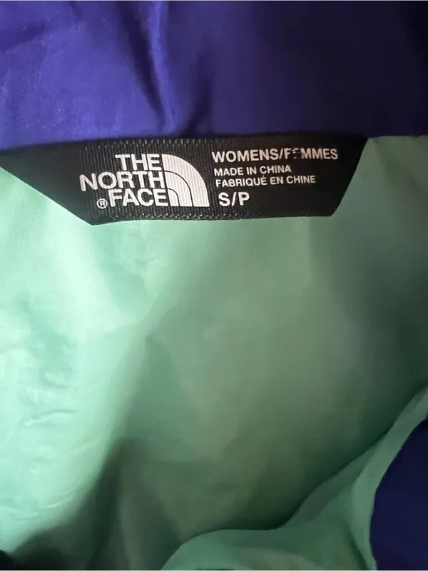 The North Face Thermoball Puffer Vest Women’s Quilted Full Zip Sz S Outdoors Ski - Image 5