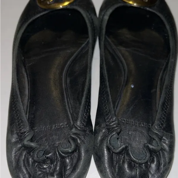 Tory Burch black ballet flat slippers 6.5 - Image 2