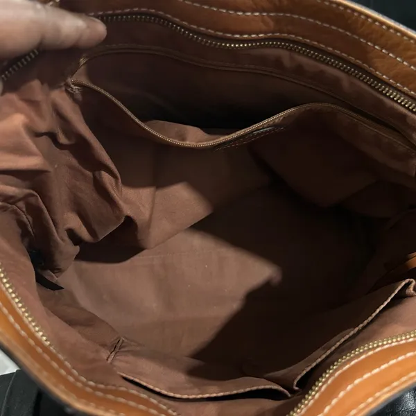 Fossil Women's Brown Leather Tote - Image 11