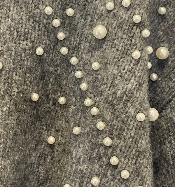 ZARA Pearl Embellished Cropped Sweater - Image 4