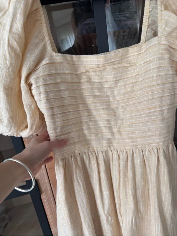 Abercrombie Emerson midi dress linen puff short sleeve butter pockets squareneck - Image 4