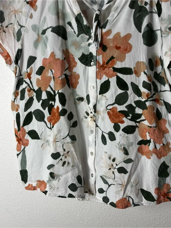 Lovestitch Floral Tie Neck Button Front Blouse Flutter Sleeve L - Image 3