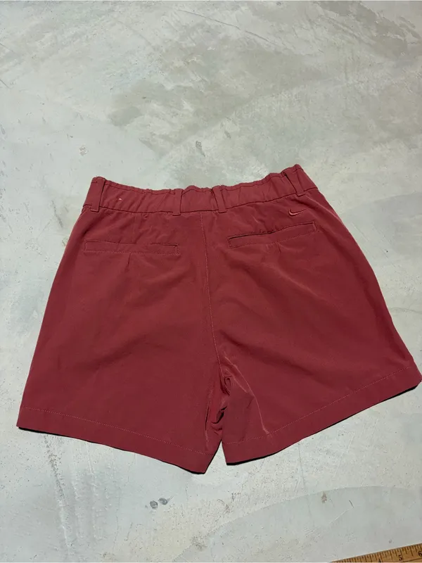 Nike golf shorts Casual Dusty Rose medium - Image 6