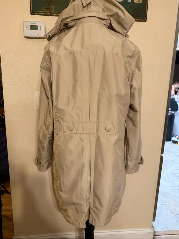 L.L. Bean Women's H2OFF Raincoat Beige Hooded Trench Coat S Regular Zip Up - Image 7