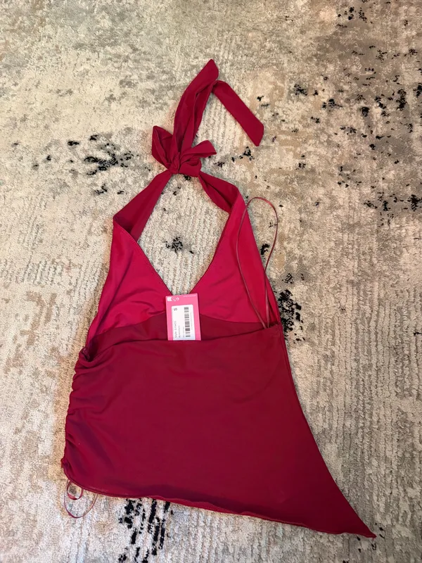 Edikted Halter Top - Image 2