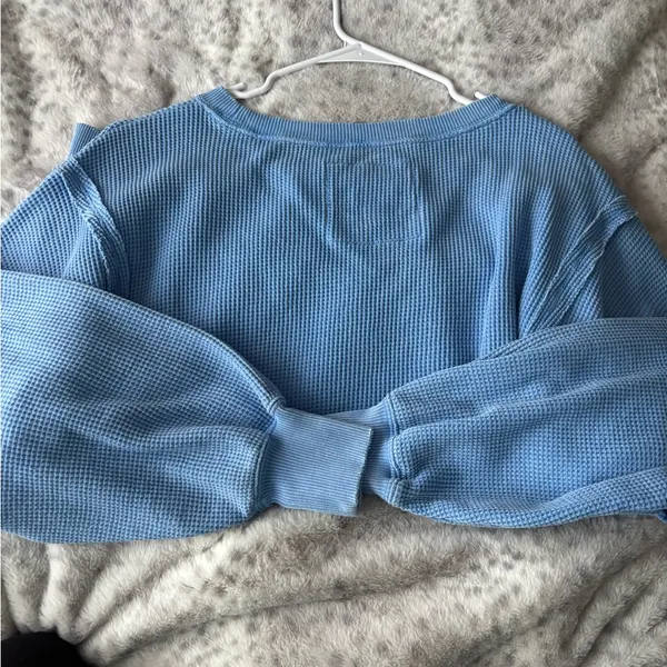 American Eagle Outfitters Knit Top - Image 3