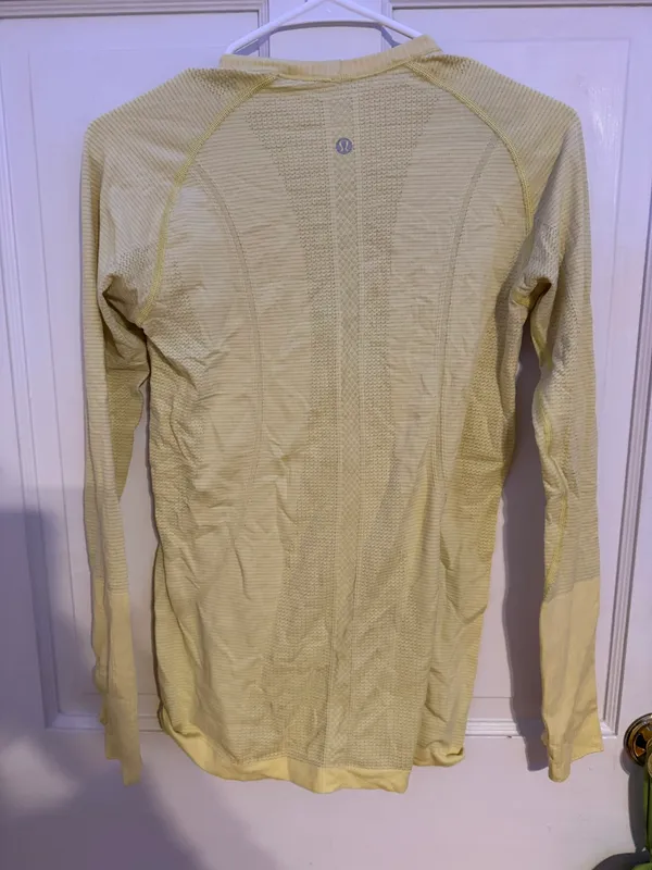 Lululemon Swiftly Tech Long Sleeve - Image 2