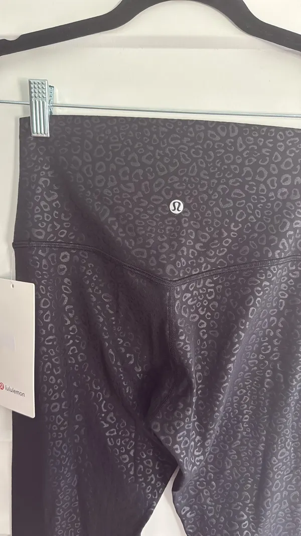 Lululemon Size 6 Align HR 28” Leggings - Image 6