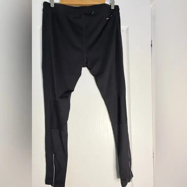 Nike Black Dri Fit Athletic Pants with Small Silver Swoosh, Size XL - Image 4