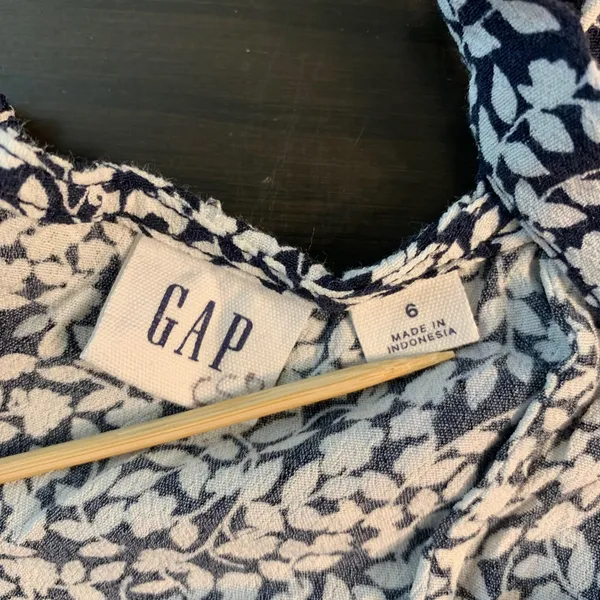 GAP Navy Floral Cami Jumpsuit Women Size 6 Wide Leg Linen‎ Blend Feminine Summer - Image 3