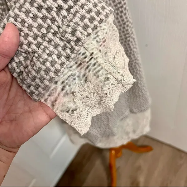 Umgee Sweater Cardigan Lace I4 - Image 4
