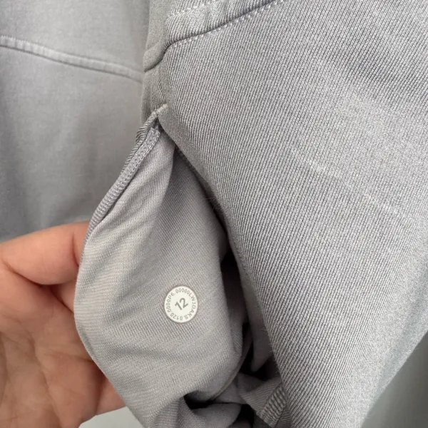 Lululemon Women’s Pullover - Image 4