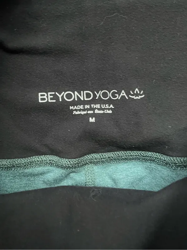 Beyond Yoga Green Active Gym Workout Exercise Pilates Space Dye Leggings Size M - Image 5