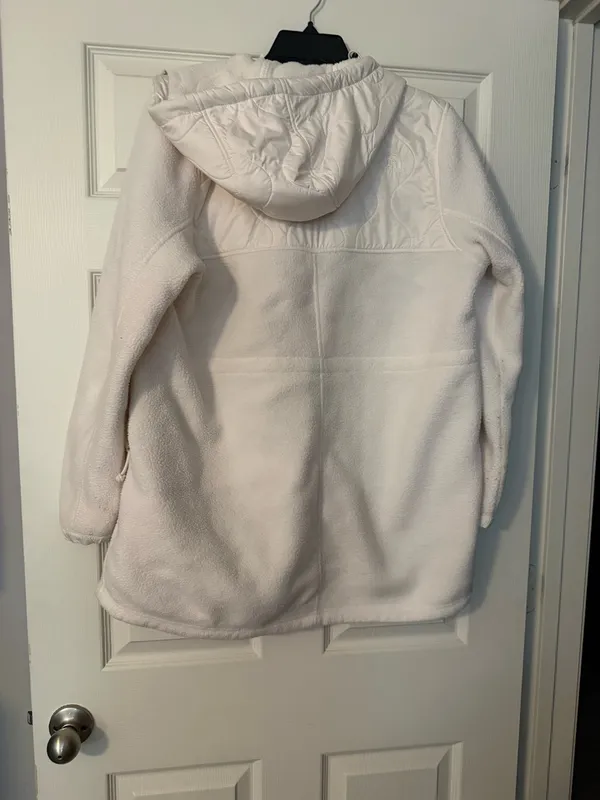 North The Face Jacket Size Medium - Image 5