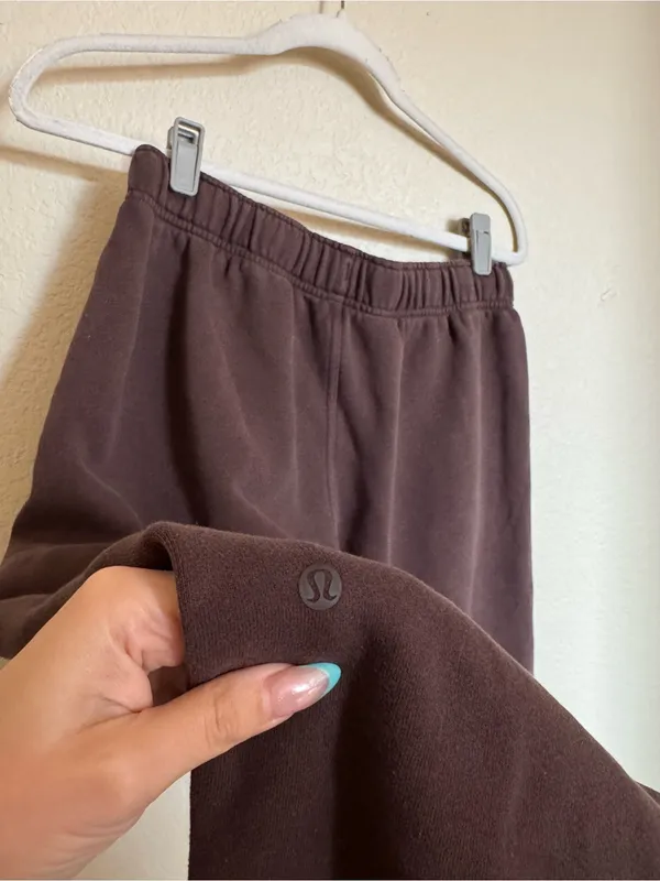 Lululemon Scuba Mid-Rise Oversized Jogger Sz Small *Regular Espresso - Image 8