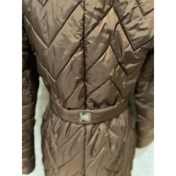 Monica Milano Brown Quilted knee-length, belted puffer coat with a fur collar 4 - Image 7