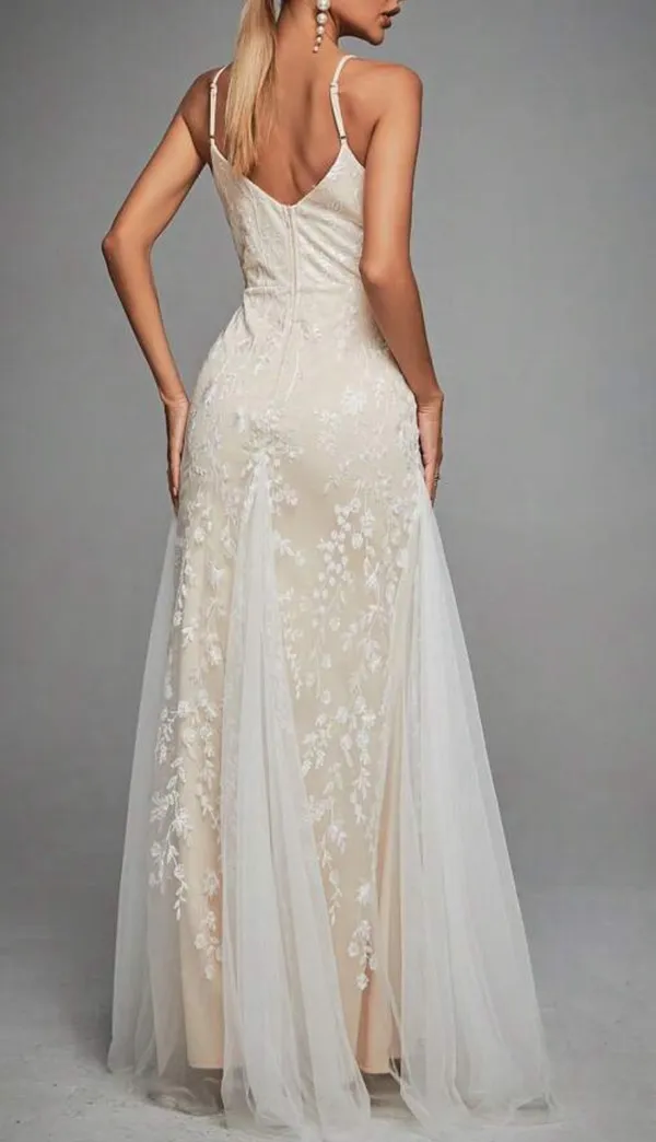 Boutique Mesh And Lace Maxi Prom Dress - Image 2