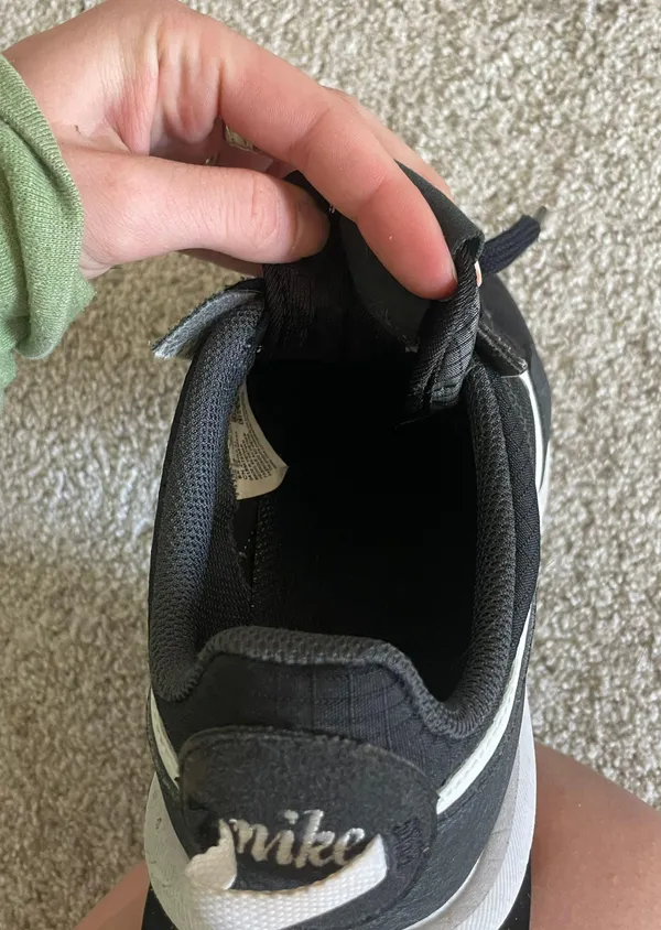 Nike Sneakers - Image 5