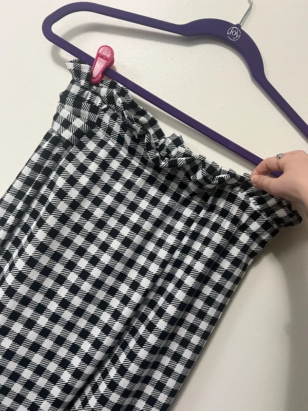 Shein High-Waisted Pants - Image 4