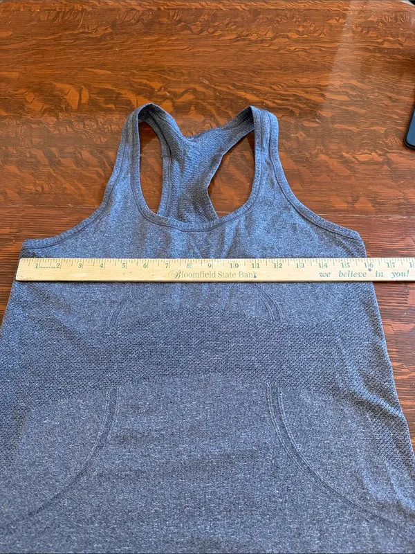 Lululemon Swiftly Tank Women's Gray Racerback Workout size 8 - Image 7