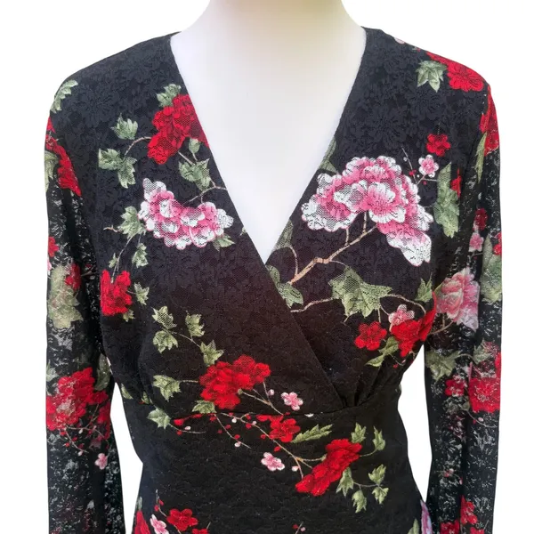 VTG Y2K Fashion Bug Floral Lace Top XL Black‎ Red Bell Sleeve Whimsigoth Vampy - Image 5