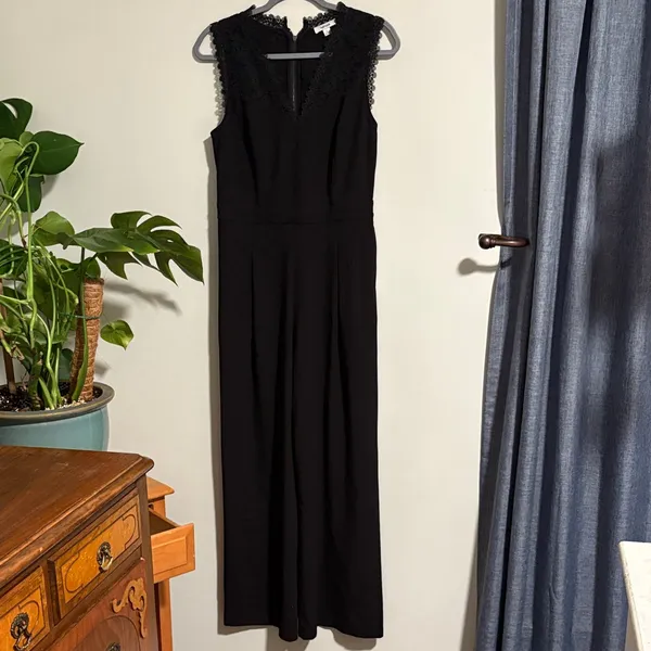 Kensie Elegant Black Lace Jumpsuit - Image 3