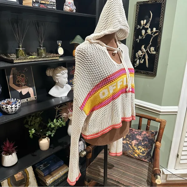 Offline by Aerie Crochet Hoodie – “Toasted Coconut” Colorway, Size Medium - Image 4