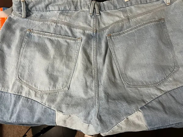 Good American Jeans - Image 6