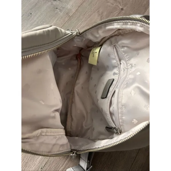 Kate Spade gray backpack small with pockets - Image 4