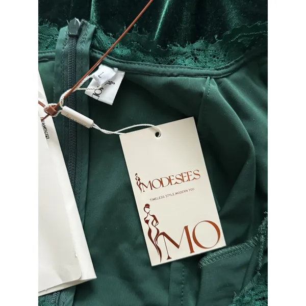 Modesees Velvet Dress NWT Large Green‎ Lace Trim L/S Castle Medieval Ren Faire - Image 2