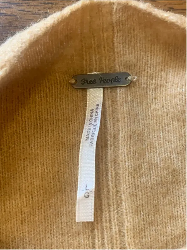 Free People Sweater Large Gold Tan - Image 4