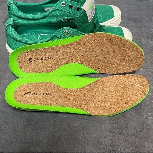 Cariuma Green Canvas OCA Low Cut Women's Sneakers Size 8M - Image 4