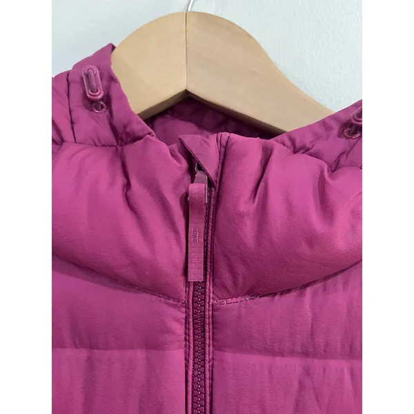 Uniqlo Ultra Light Down Parka Red Hooded Puffer Jacket Size M‎ - Image 3