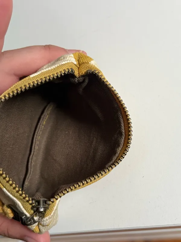 Pouch Yellow - Image 3