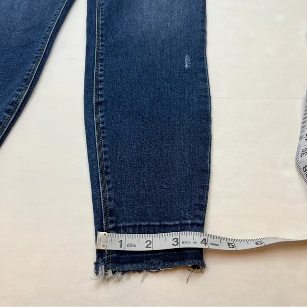 Spanx Skinny Jean Womens Large Blue Distressed Pull-on‎ Stretch Blue Denim - Image 9